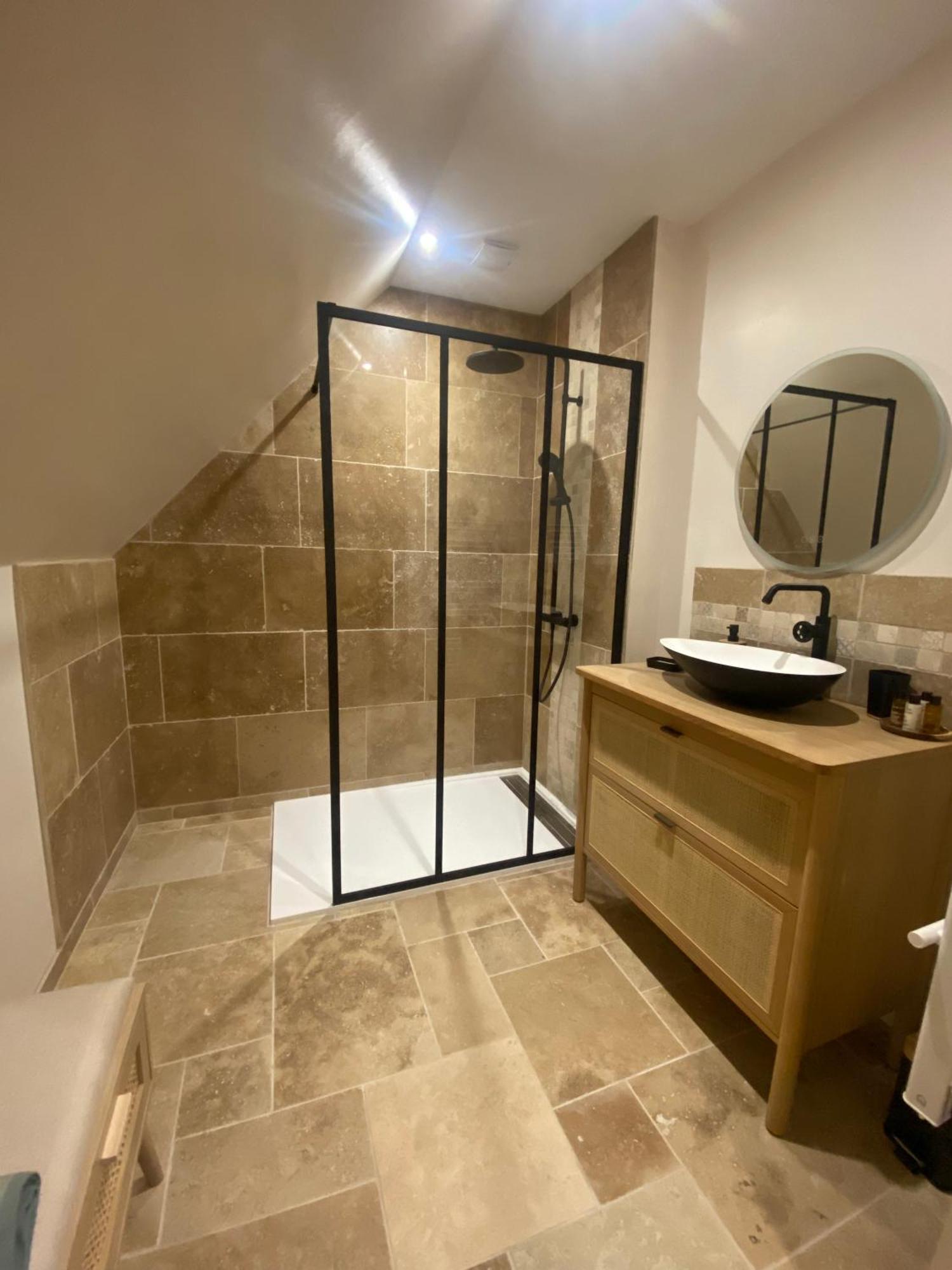 Domaine De Lithos Bed & Breakfast Fossemagne Luaran gambar